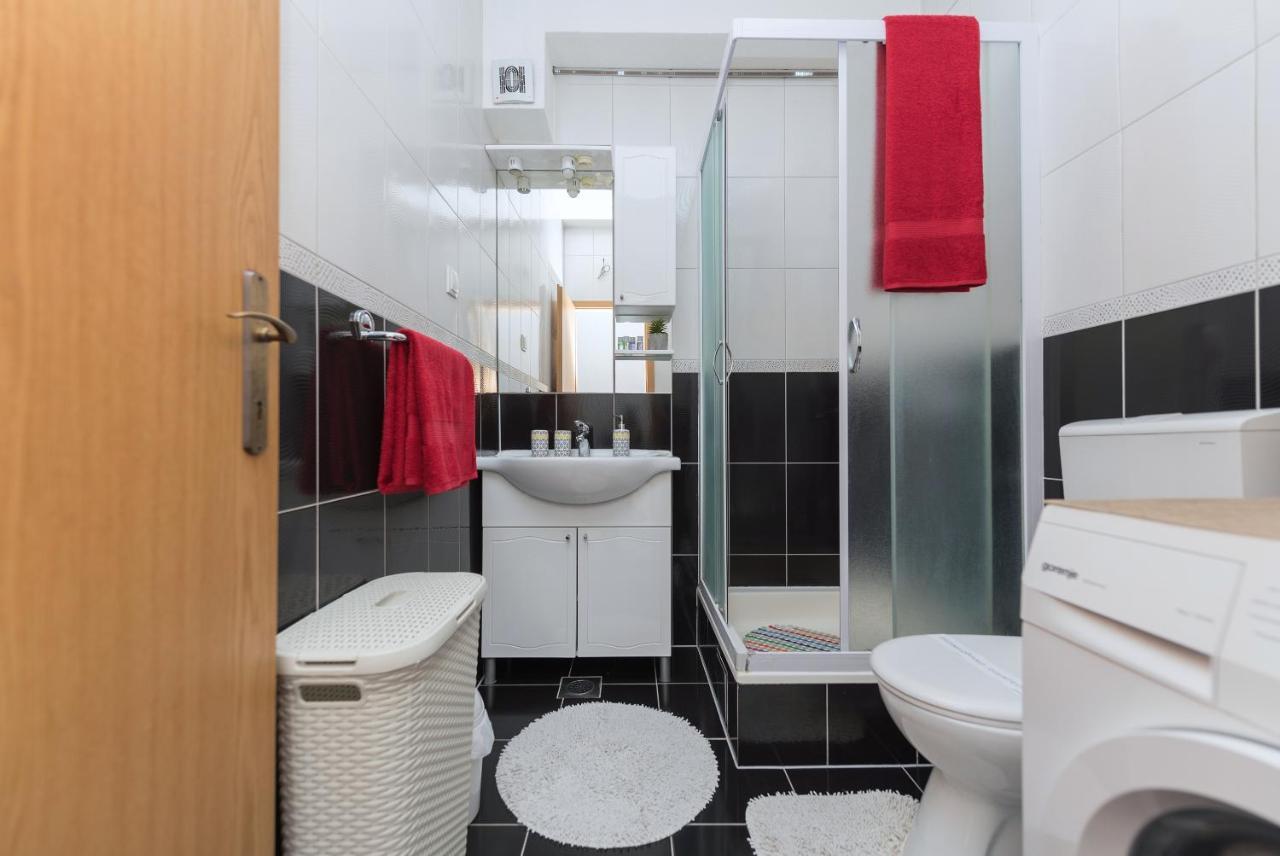 Apartment Alen Makarska Ngoại thất bức ảnh
