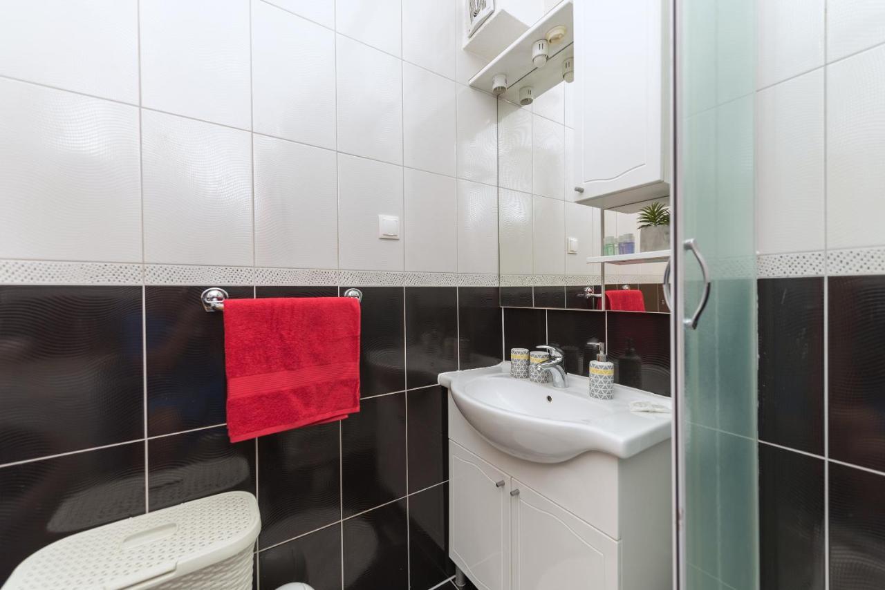 Apartment Alen Makarska Ngoại thất bức ảnh